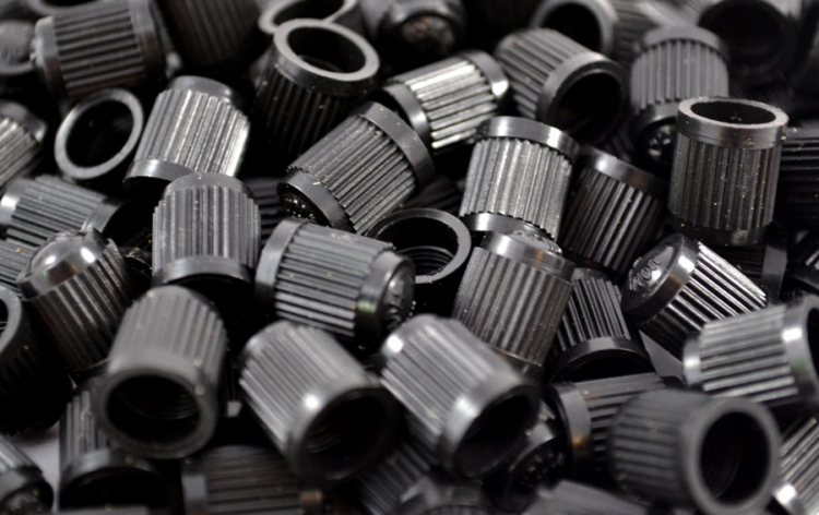 PLASTIC-TYRE-VALVE-CAPS-BLACK-PACK-100.jpg PLASTIC TYRE VALVE CAPS BLACK (PACK 100) - Ranger Stork