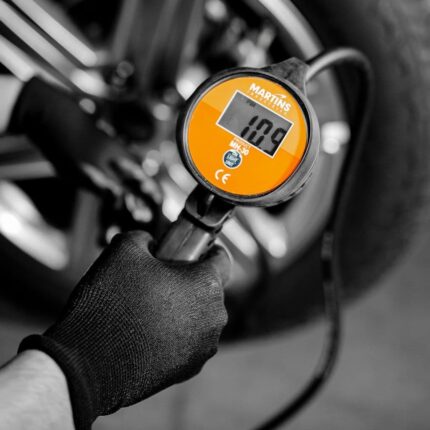 Martins Flate Mate MH-30 Handheld Digital Tyre Inflator - 3m Twin Clip-on Connector